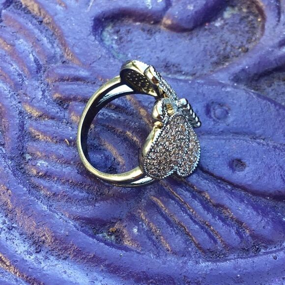 Brass butterfly ring ruthenium AAA grade CZ Ring - Picture 10 of 11